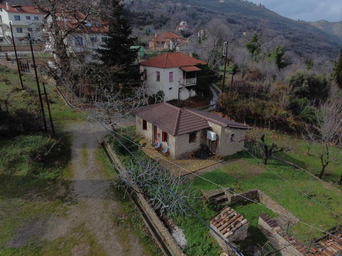 Φιλυρα Πετρινο Villa Kernitsa Exteriör bild